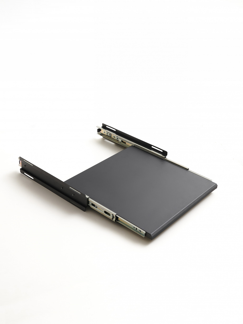 NorStone PRO 1,5 units shelf with slider 600mm X 600mm