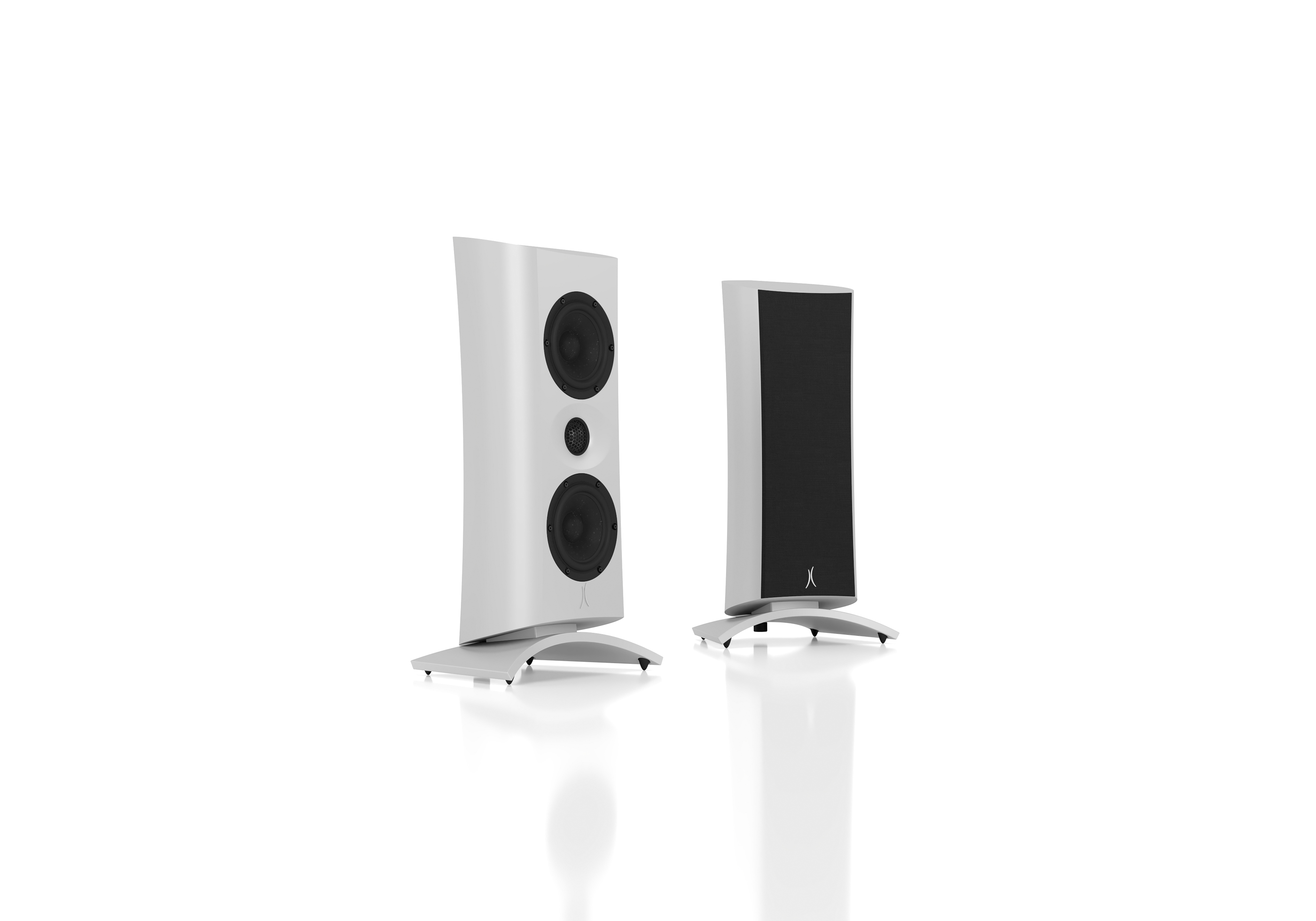 Estelon Aurelle White